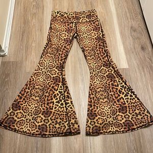 Reserved for ACortes Teeki Gold Awakening bells.